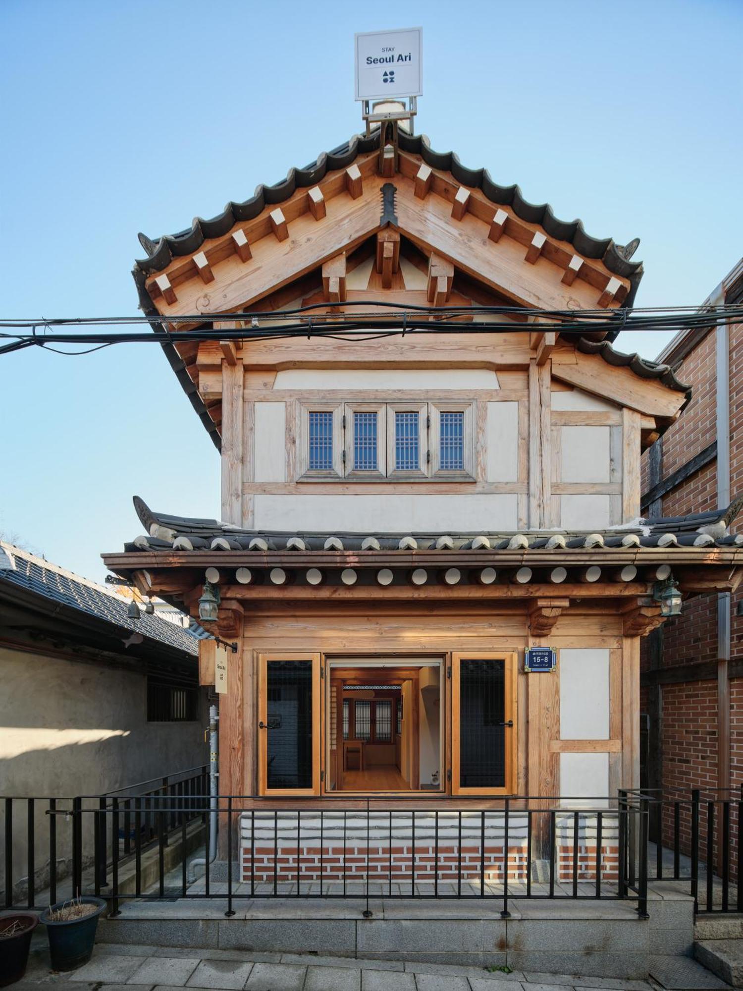 The Korean Traditional Hanok In Downtown Seoul For Convenient Public Transportation - Seoul Ari Eksteriør bilde