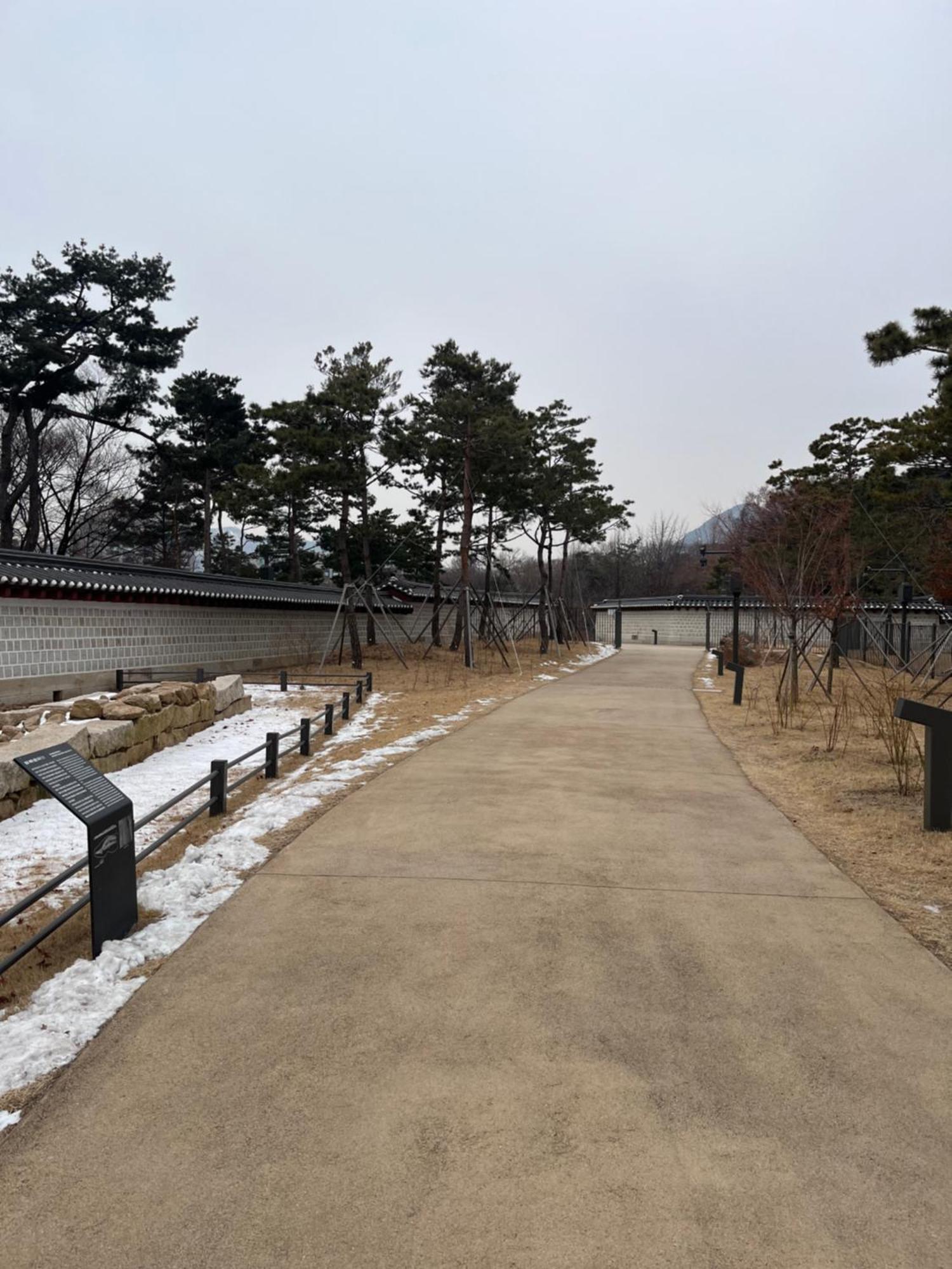 The Korean Traditional Hanok In Downtown Seoul For Convenient Public Transportation - Seoul Ari Eksteriør bilde